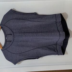 EUC Lululemon Pace Perfect Tank Shirt